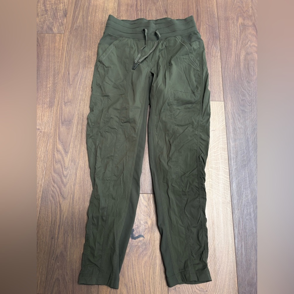 Lululemon Green Cropped Cargo Studio Pants